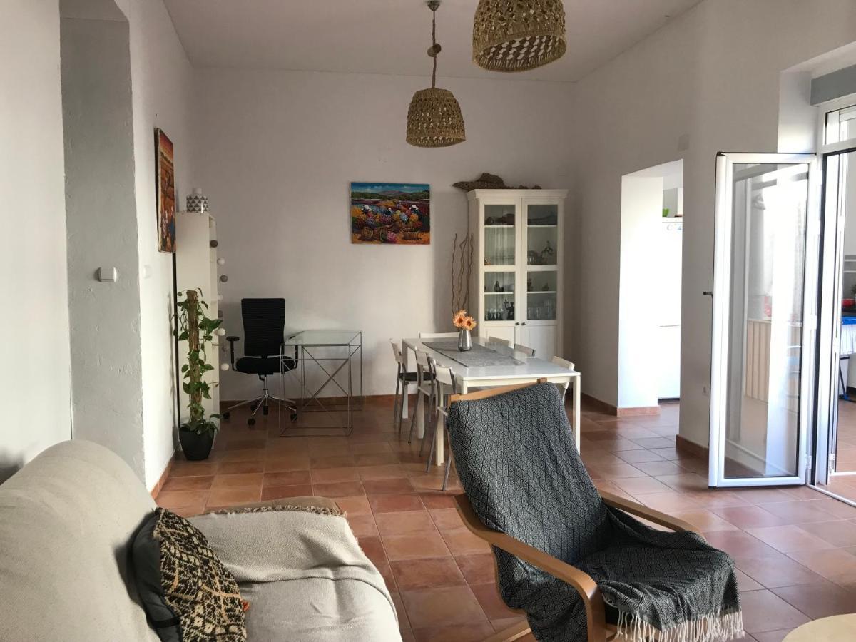 Ferienwohnung Im Zentrum Alicante Exterior foto