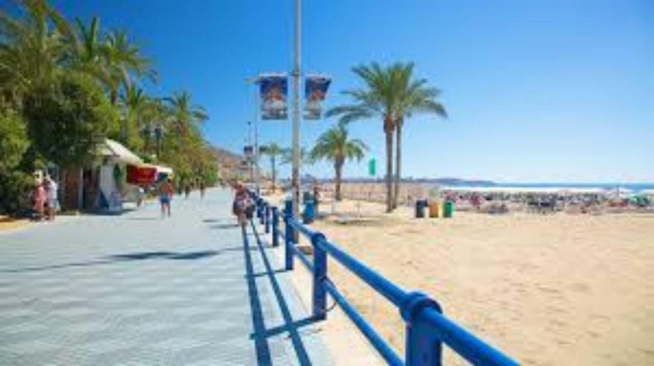 Ferienwohnung Im Zentrum Alicante Exterior foto